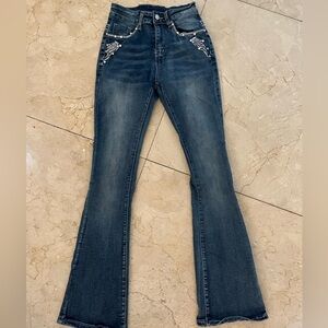 Stylish Blue Women's Jeans